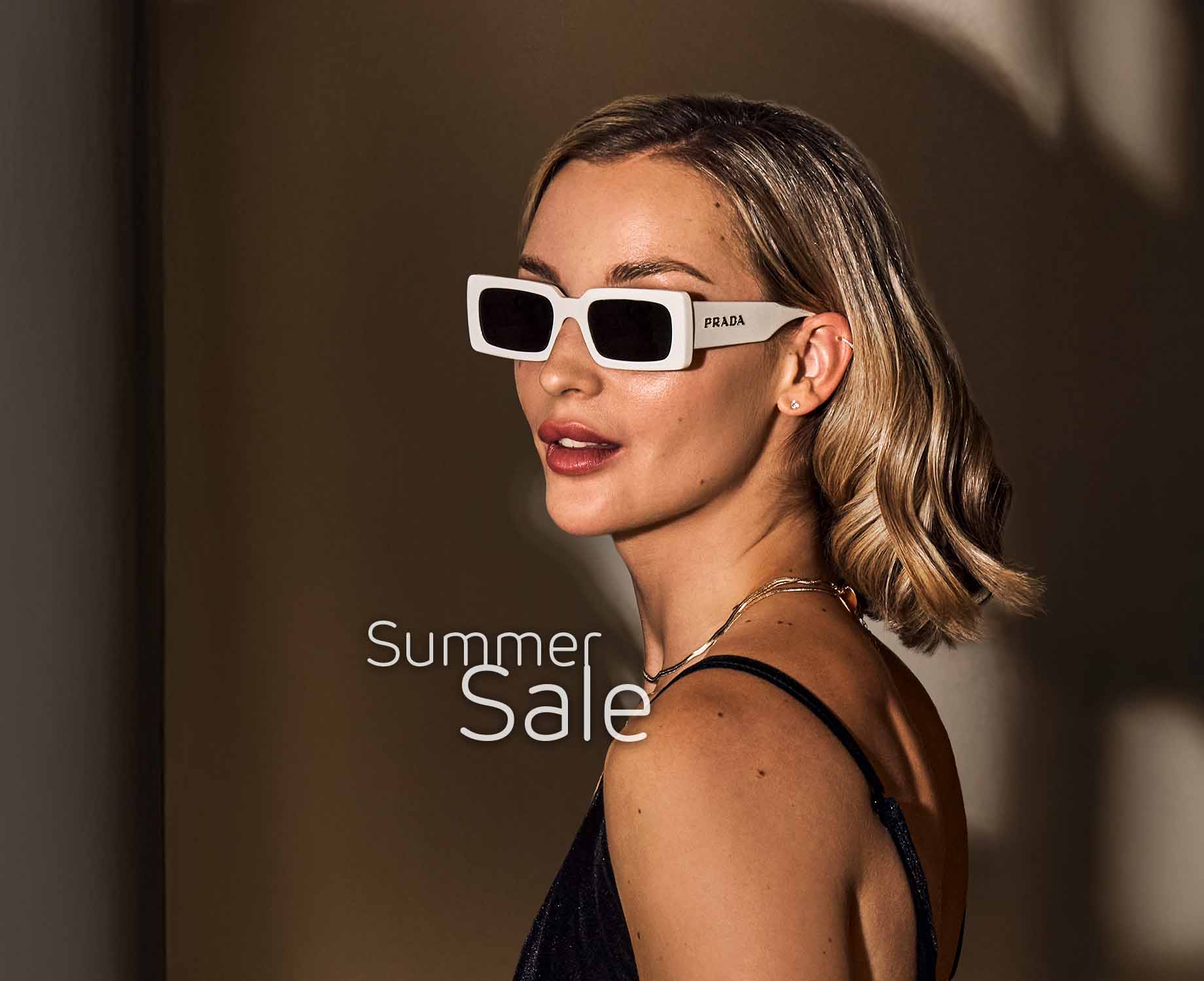 Dame mit Sonnenbrille