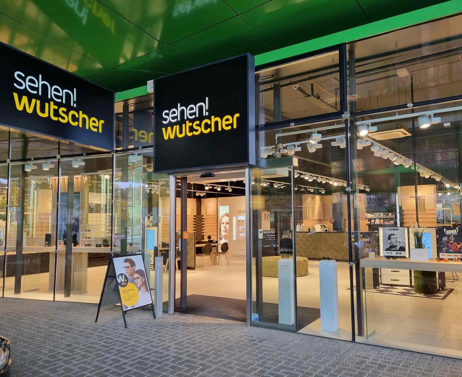 Aussenansicht Mistelbach Aussenansicht Eingang sehen!wutscher Mistelbach