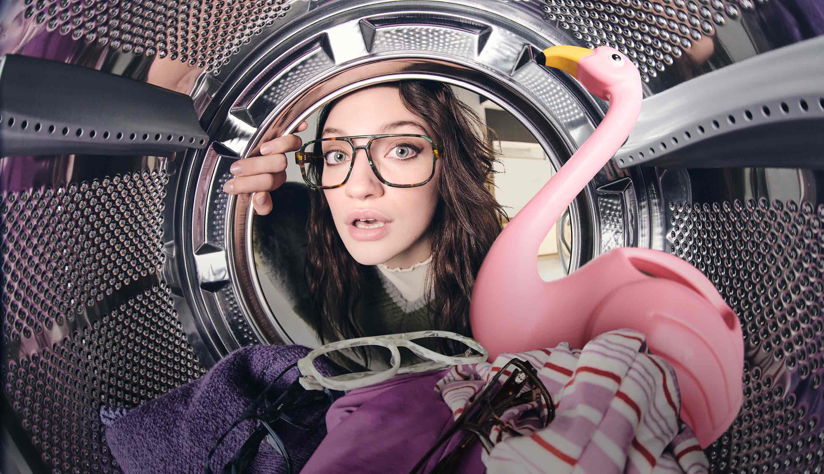Brille von Humphreys eyewear Dame trägt optische Brille