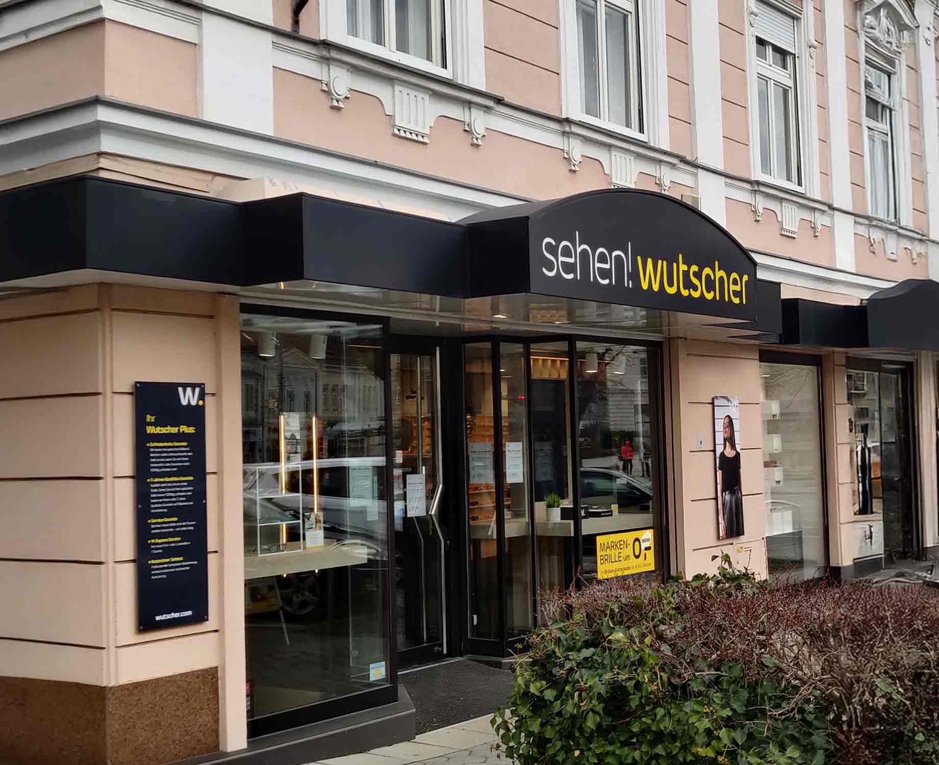 Aussenansicht Korneuburg Aussenansicht Eingang sehen!wutscher Korneuburg