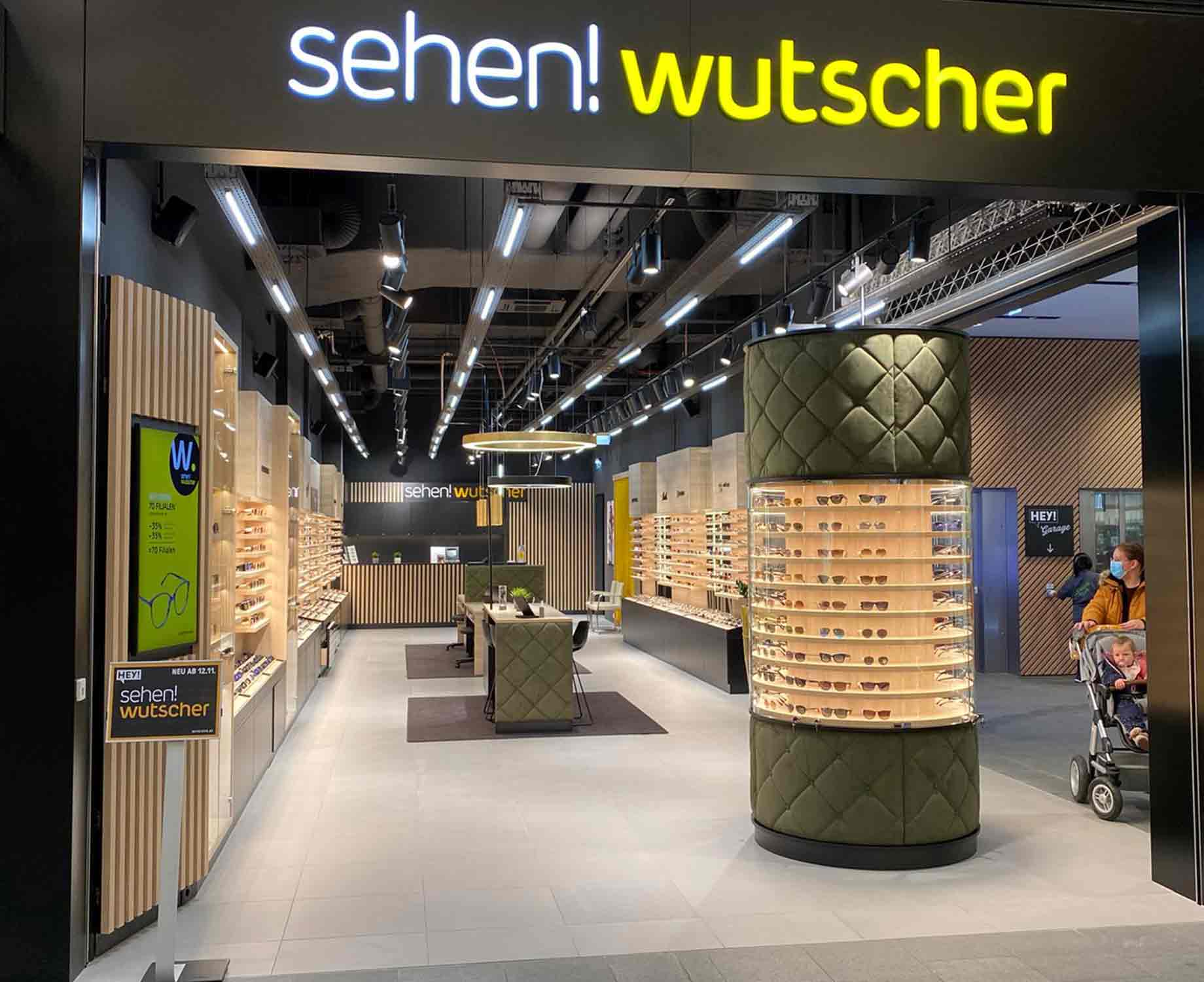 Aussenansicht Steyr Aussenansicht Eingang sehen!wutscher Steyr