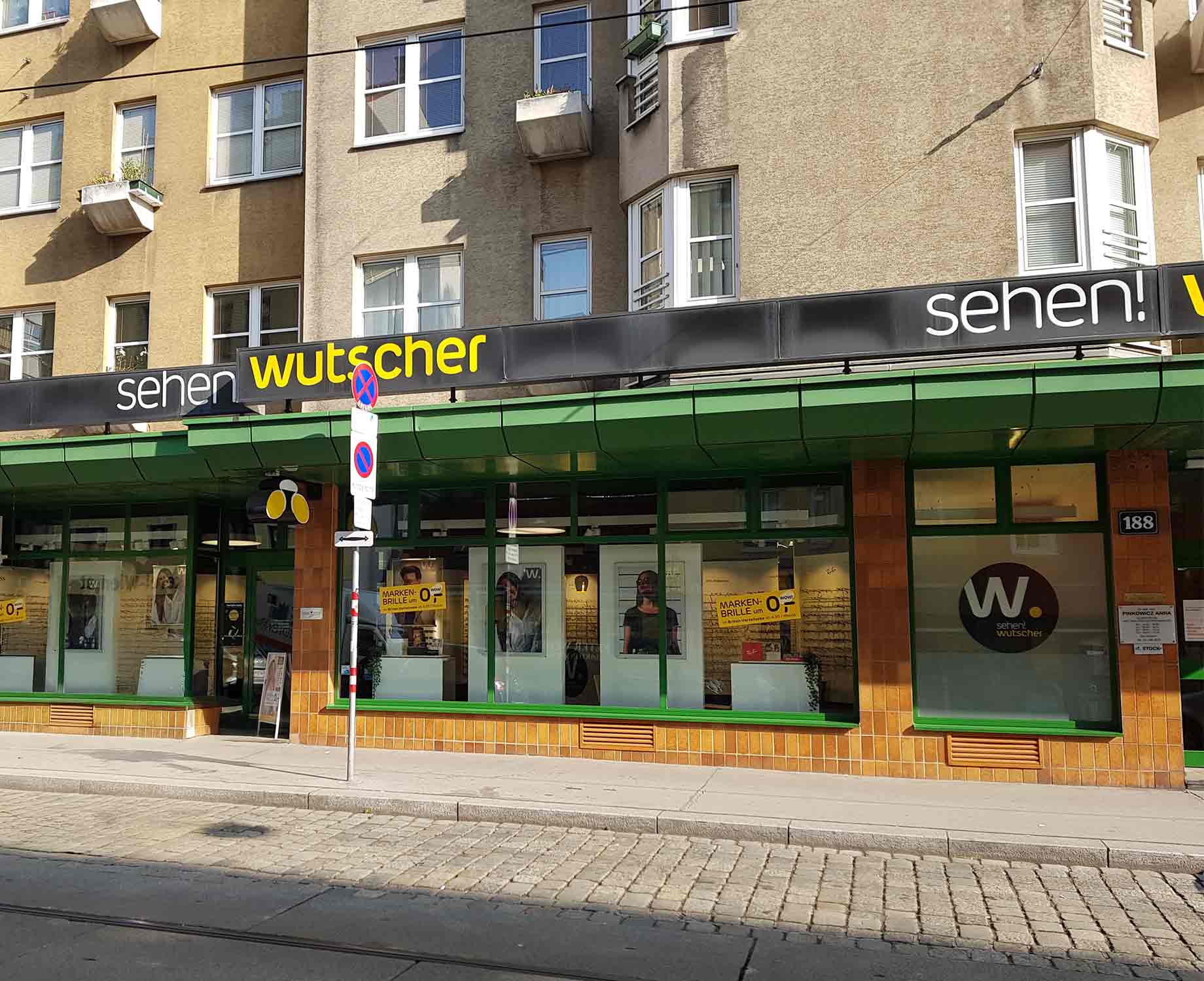 Aussenansicht Ottakring Aussenansicht Eingang sehen!wutscher Ottakring