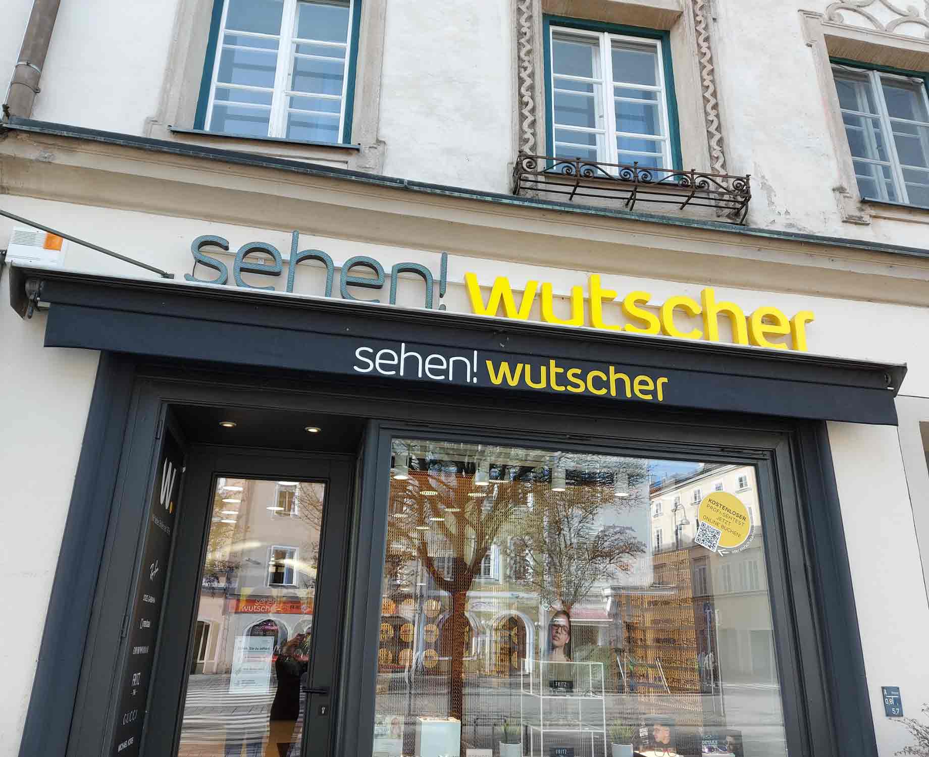 Aussenansicht Baunau Aussenansicht Eingang sehen!wutscher Braunau