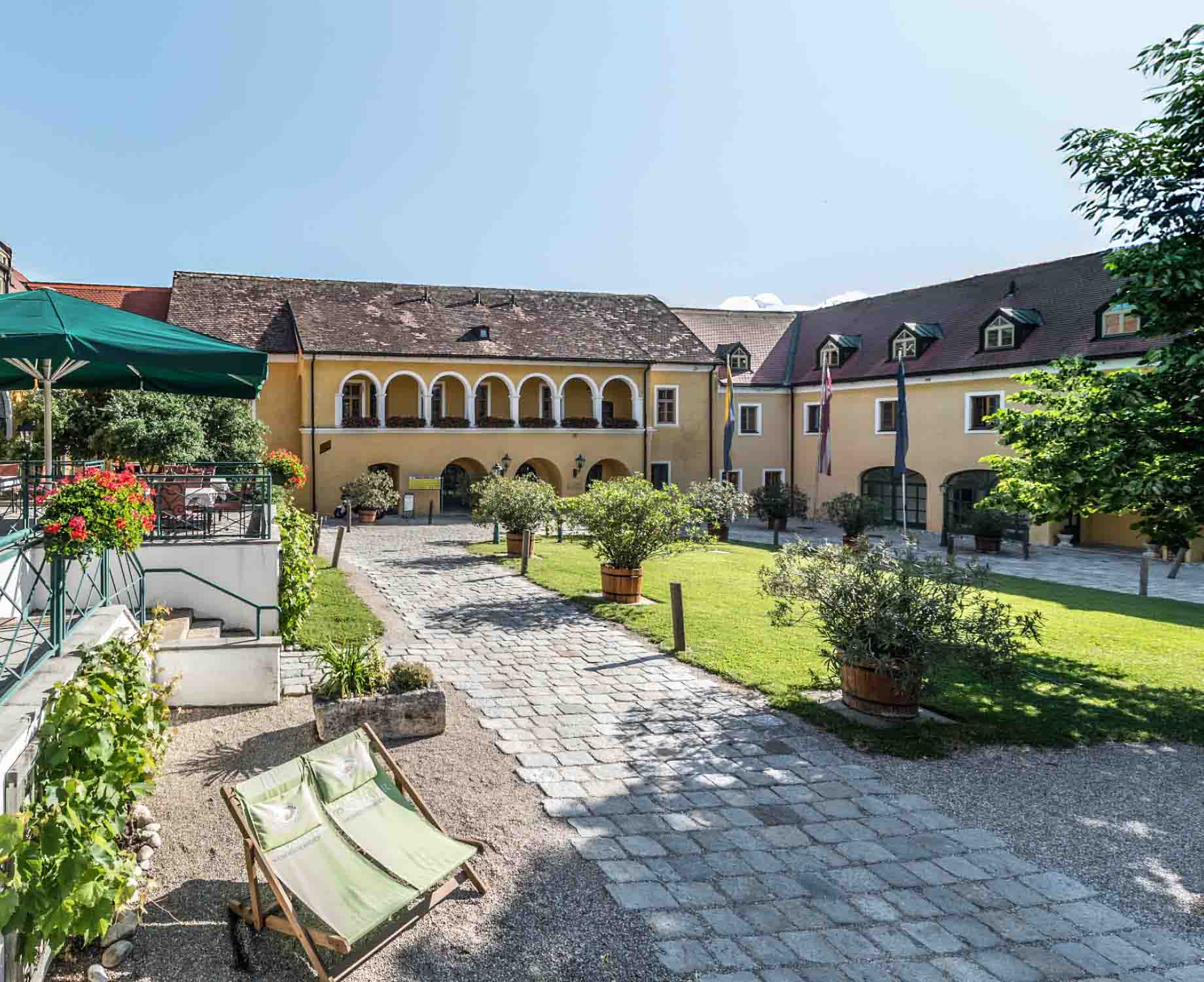 Althof Retz im Weinviertel Althof Retz im Weinviertel